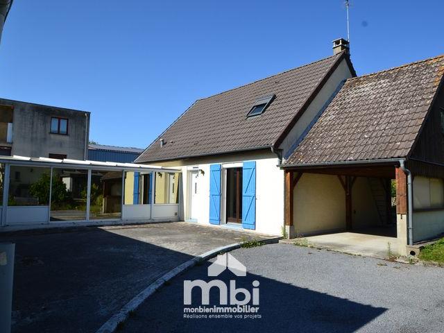 Maison + local d'activité 154m2 à Moussy le Neuf