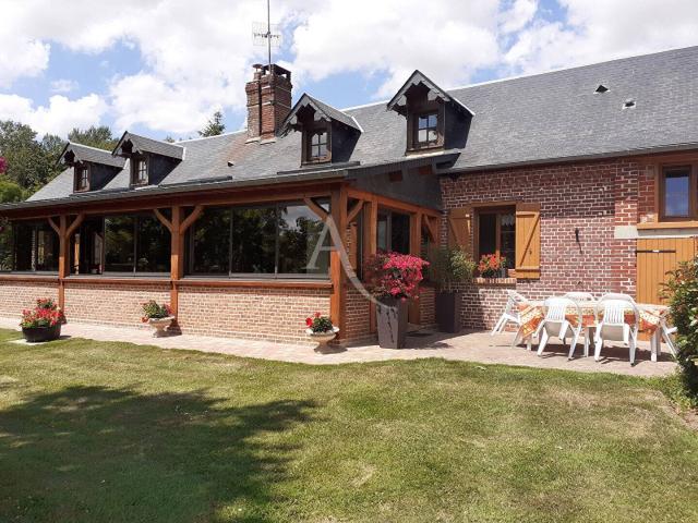 Charmante maison sur un 1,5 hectares de terrain Proche Gournay