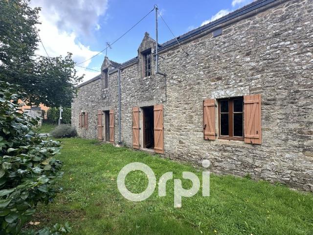 Longère de 223m² à rénover