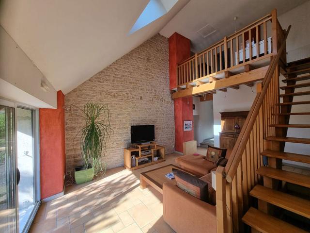 Maison Lons Le Saunier 4 pièce s
