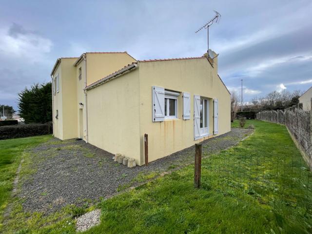 Maison La Chaize Giraud
