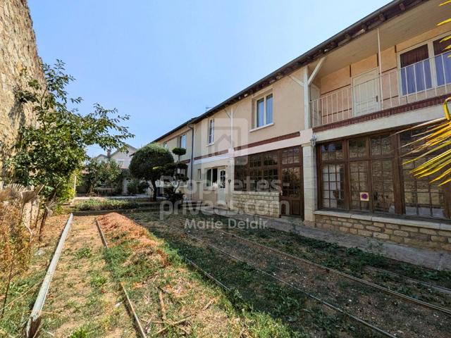 Maison La Charite Sur Loire 14 pièce s 445.88 m2
