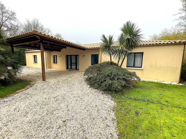 Maison La Chevrolière, 8 pièces, 326 m² 326m² La Chevrolière