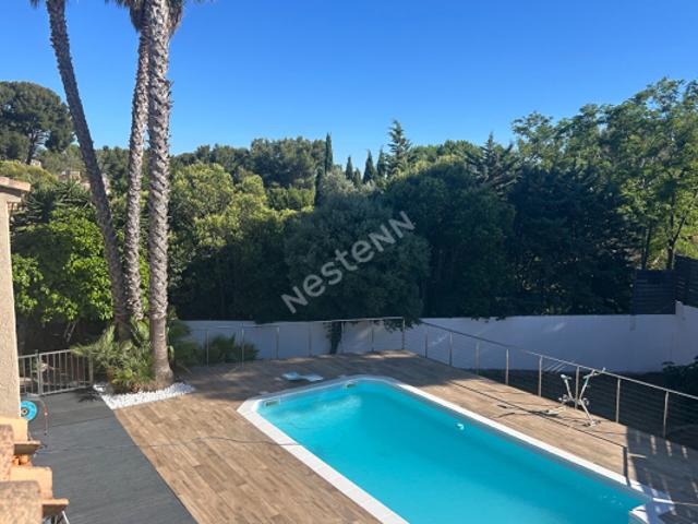 Maison La Ciotat avec studio et T2 indépendant, piscine, terrain