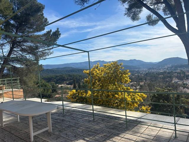 Maison La Bouilladisse 7 pièce s 310 m2