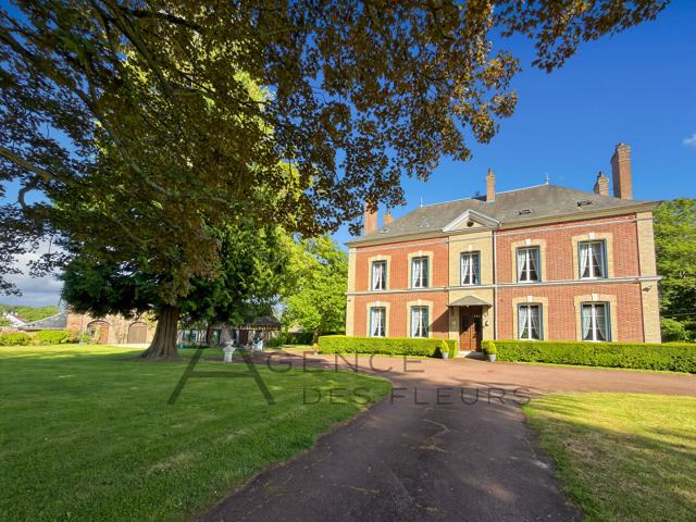 Maison La Saussaye 295m2
