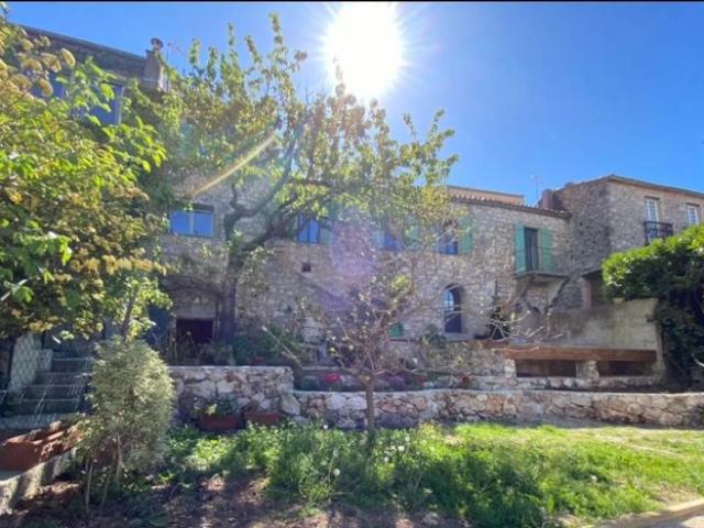 MAISON LA TURBIE – PROPRIÉTÉ DE CHARME EN PIERRE, ADRESSE CONFIDENTIELLE AUX PORTES DE MONACO