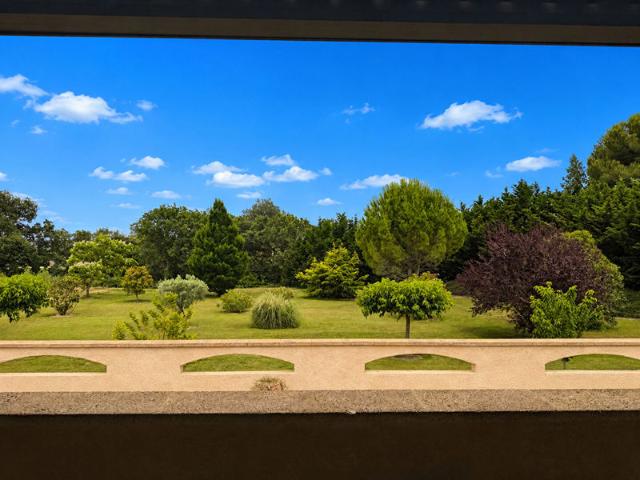 Maison Lambesc 6 pièce s 177 m2