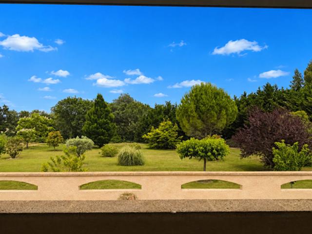 Maison Lambesc 6 pièce s 177 m2