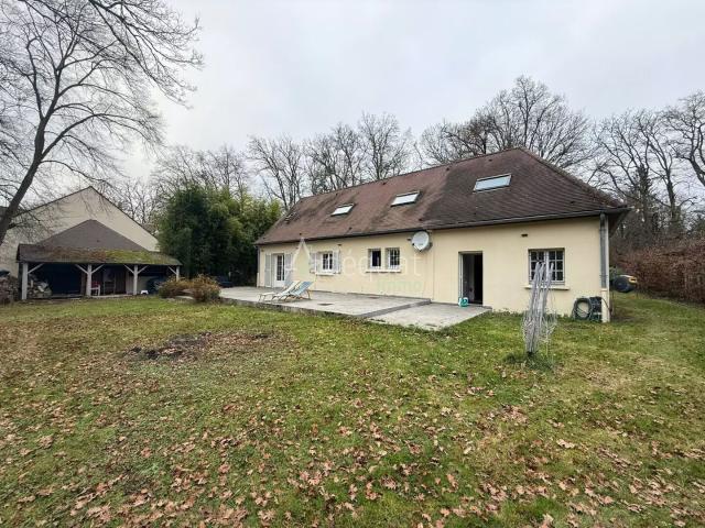 Maison Lamorlaye 160 m2 6 ch 9 pièces