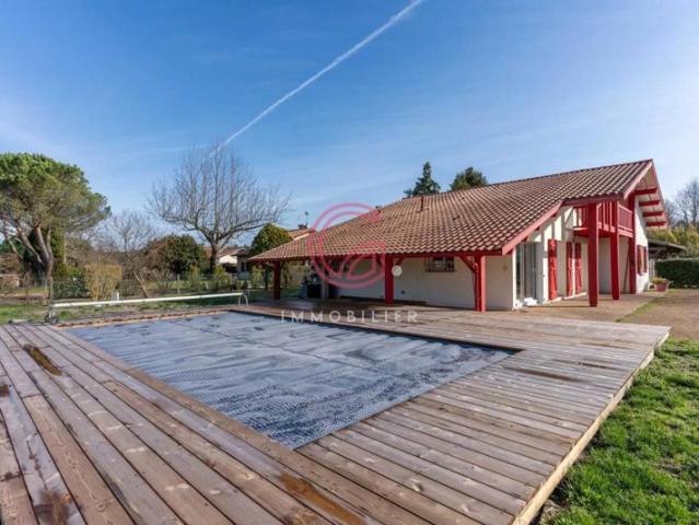 Maison landaise rénovée 5 chambres piscine à vendre à Sanguinet
