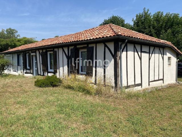Maison landaise à colombages
