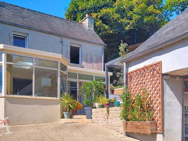 Maison Landerneau 6 pièce s 128 m2