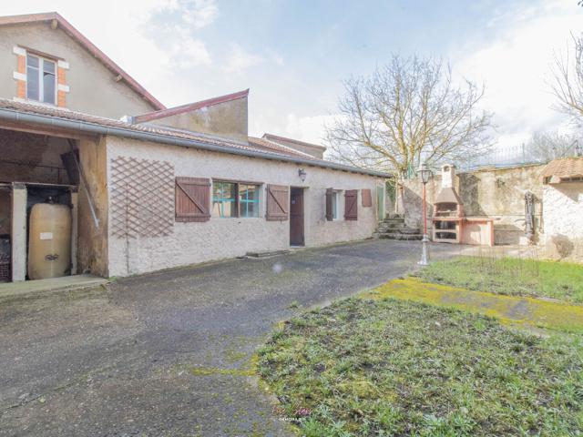 Maison Landres 8 pièce s 205 m2