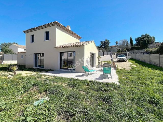 Maison Le Castellet de 5 pièces de 115 m² sur terrain de 542 m²