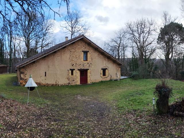 Maison Le Buisson De Cadouin 7 pièce s 215m2 terrain 2484 m2