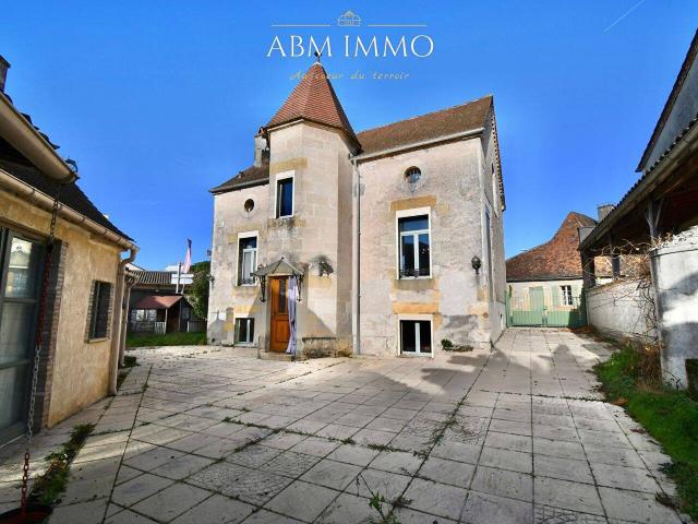 Maison Le Fleix 3 Chambres 170 m2