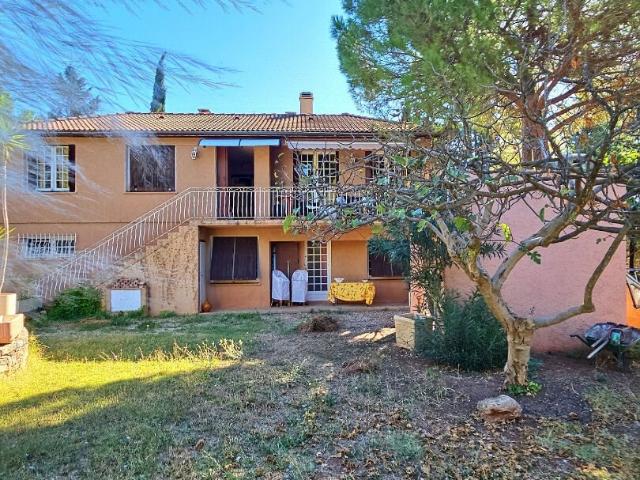 Maison Le Luc 8 pièce s 145.34 m2 145m² Le Luc