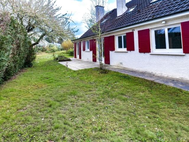 Maison Le Mesnil Saint Denis 131m²