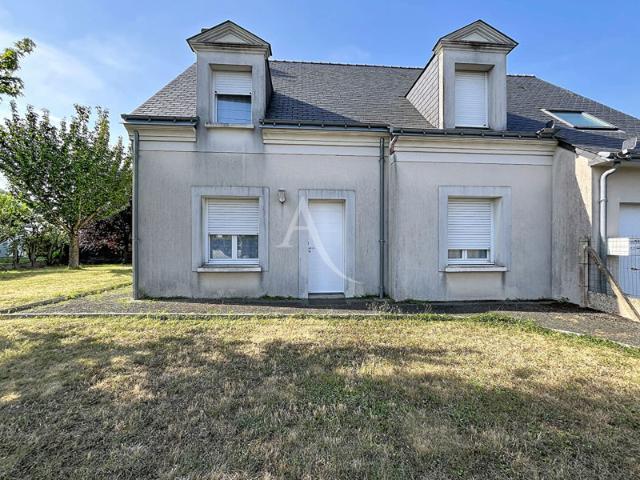 Maison Le Plessis Mace 124.14 m2