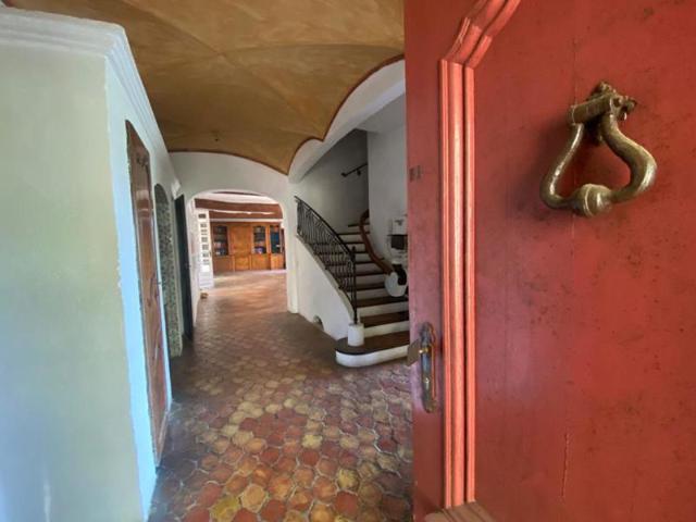 Maison Le Revest Les Eaux 10 pièce s 399 m2