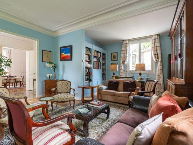 Maison Le Vésinet 191 m² 9 pièces