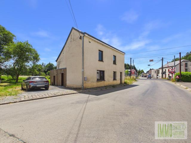 MAISON » LÉGLISE » 975 €