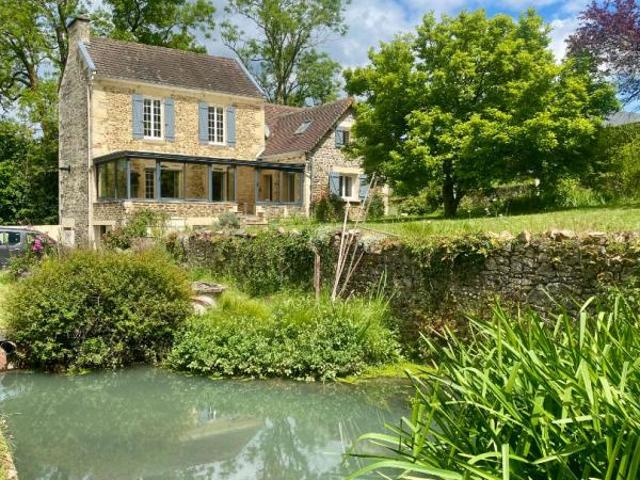 Maison Les Moutiers En Cinglais 4 pièce s 138 m2