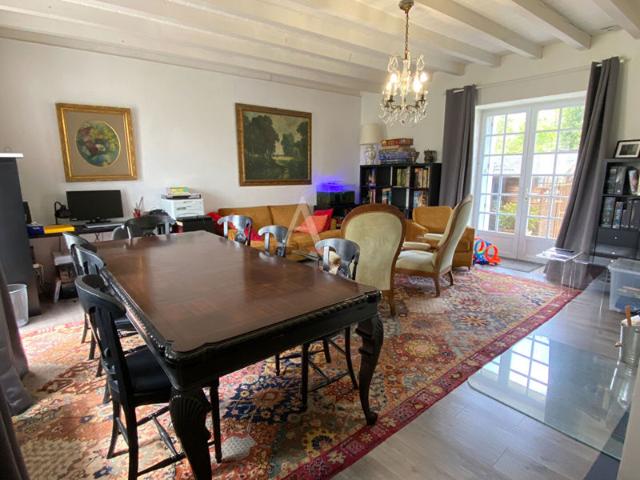 Maison Les Achards 5 pièce s 120m²