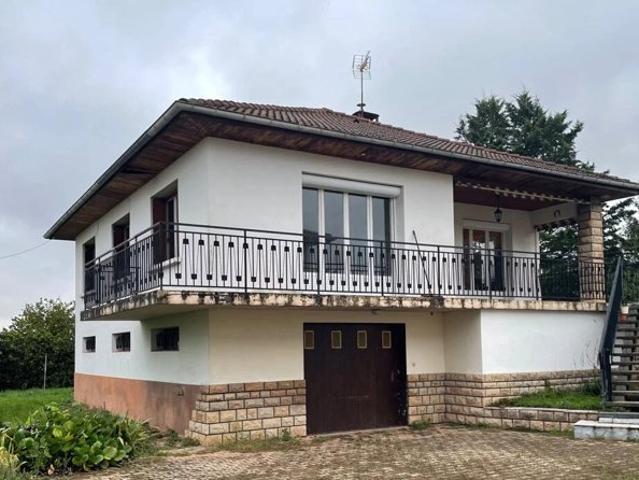 Les Cheres, a proximité du village, Maison de 90 m2 sur 835m² de terrain