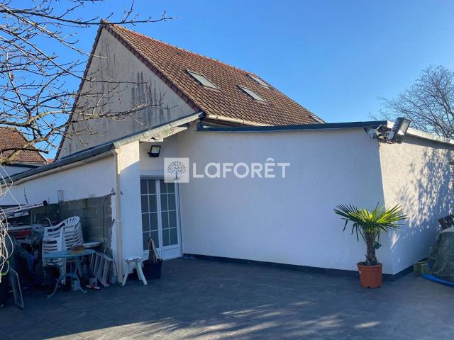 Maison Limay 14 pièces 1057 m2