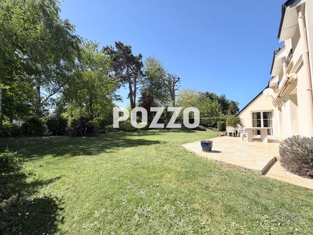 Maison limitrophe CAEN 7 pièces 160 m2