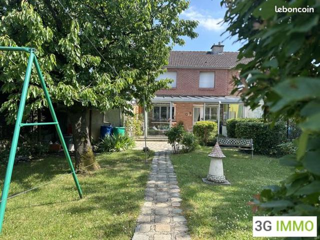 Maison lumineuse avec jardin et terrasse | Isbergues