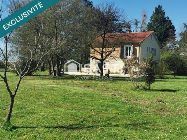 Maison lumineuse, au calme de la campagne