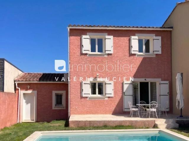 Maison lumineuse avec piscine et terrasse 80m² Saint Etienne du Grès