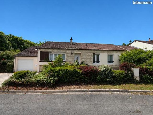 Maison lumineuse avec terrasse | Livry sur Seine | 3 chambres