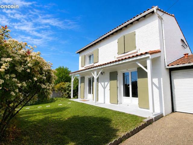 Maison lumineuse a 200 m du parc de vaux