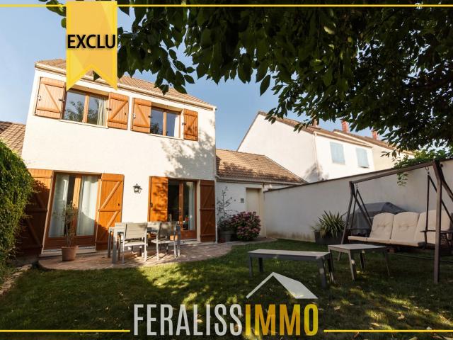Maison lumineuse dans un secteur recherché !