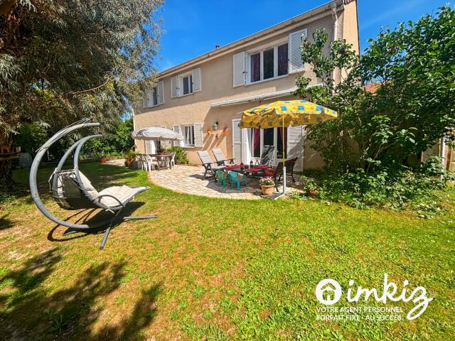 Maison lumineuse de 150 m² avec garage double