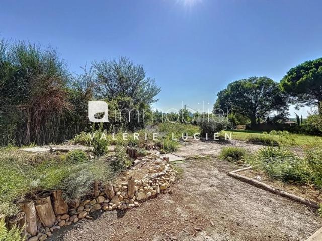 Maison lumineuse de 4 pièces à Saint Rémy de Provence, avec jardin et vue dégagée