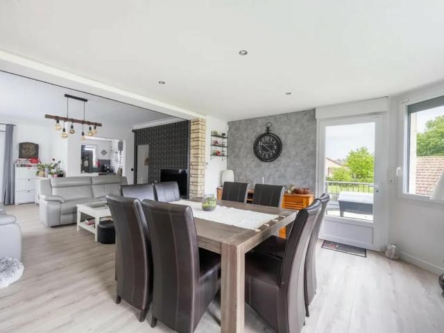 Maison lumineuse de 8 pièces à Lainville en Vexin