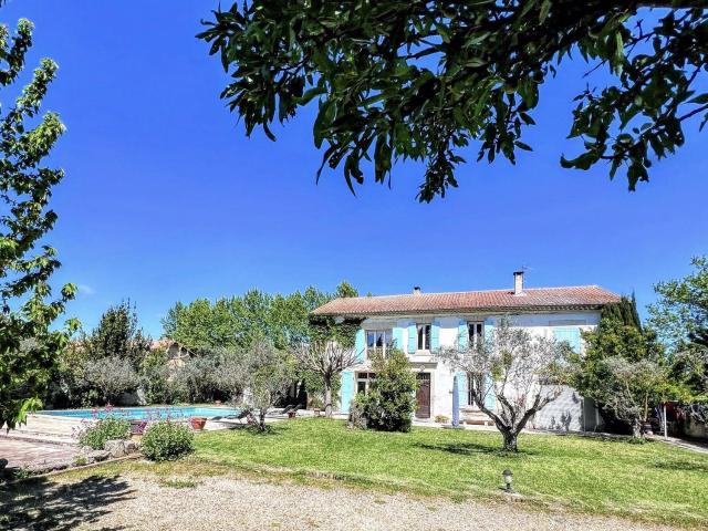 Maison lumineuse et spacieuse avec piscine 287m² Saint Rémy De Provence