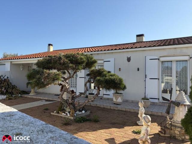 Maison Lumineuse 110 m2 véranda et grand terrain