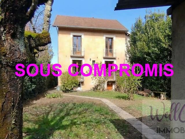 Maison lumineuse 118 m² à rénover Jardin, calme, proche cent. 118m² Aix les Bains