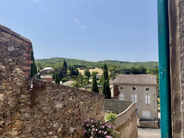 Maison lumineux situé dans une village charmante 85m² Limoux