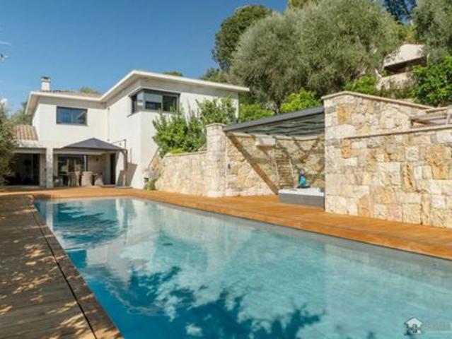 Maison MOUGINS