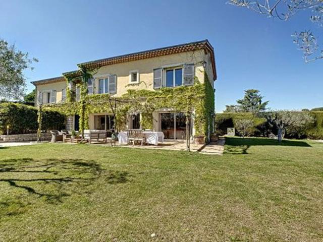 Maison MOUGINS