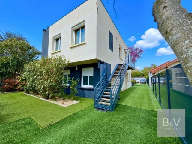 Maison moderne 6 pièces de 147 m²