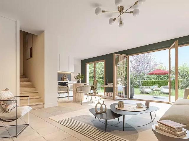 Maison moderne à Crespières avec domotique et confort avancé