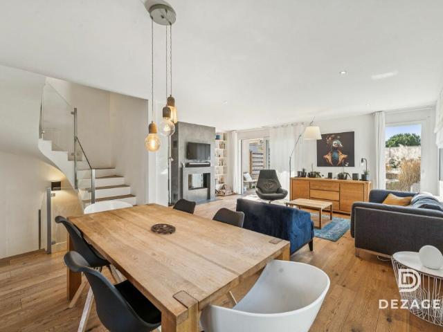Maison moderne de 2016: piscine, calme absolu, et proximité de Versoix et Coppet